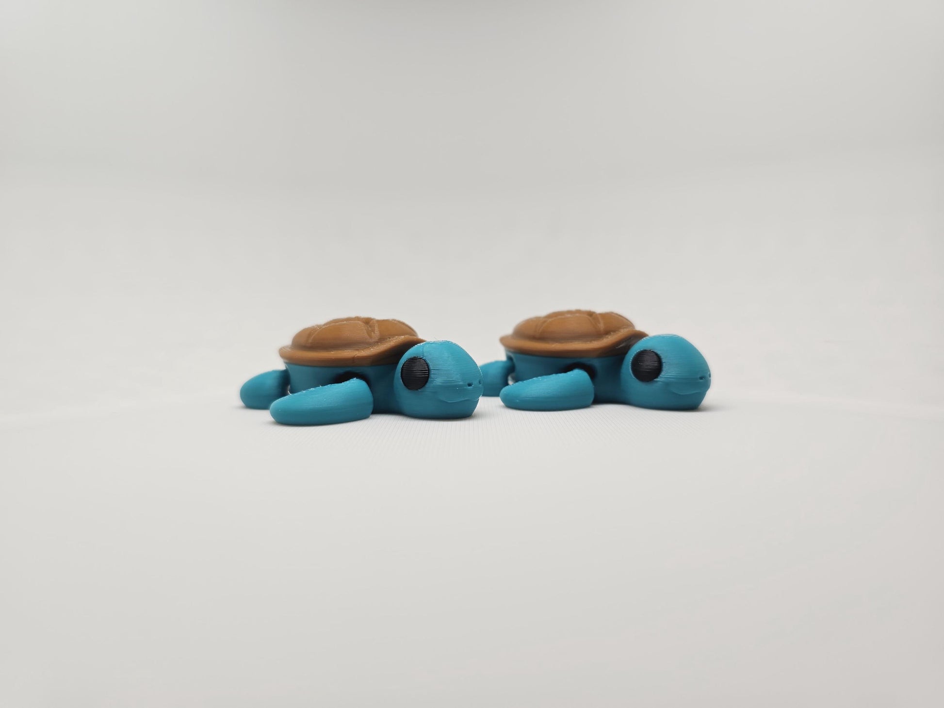 Fun 3D Printed Turtle Figurine - Playful & Versatile!