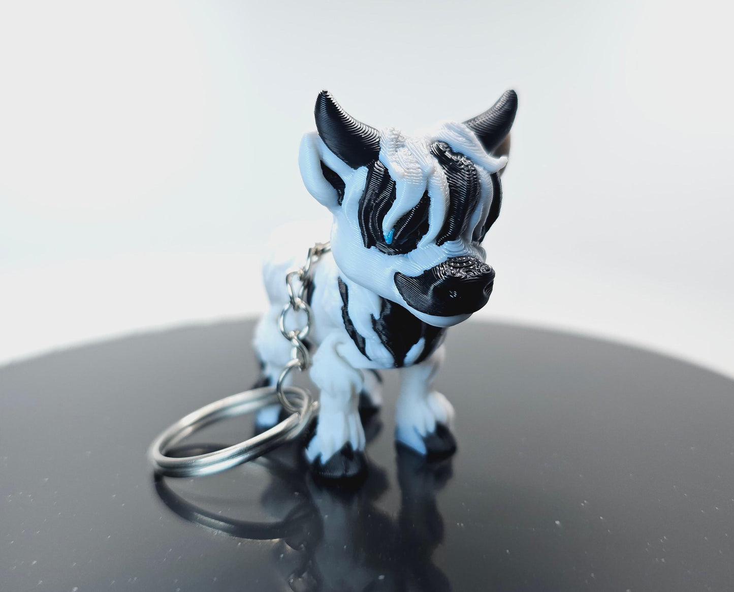 Fun 3D Printed Highland Cow Keychain - A Must Have Accessory for Your Backpack!