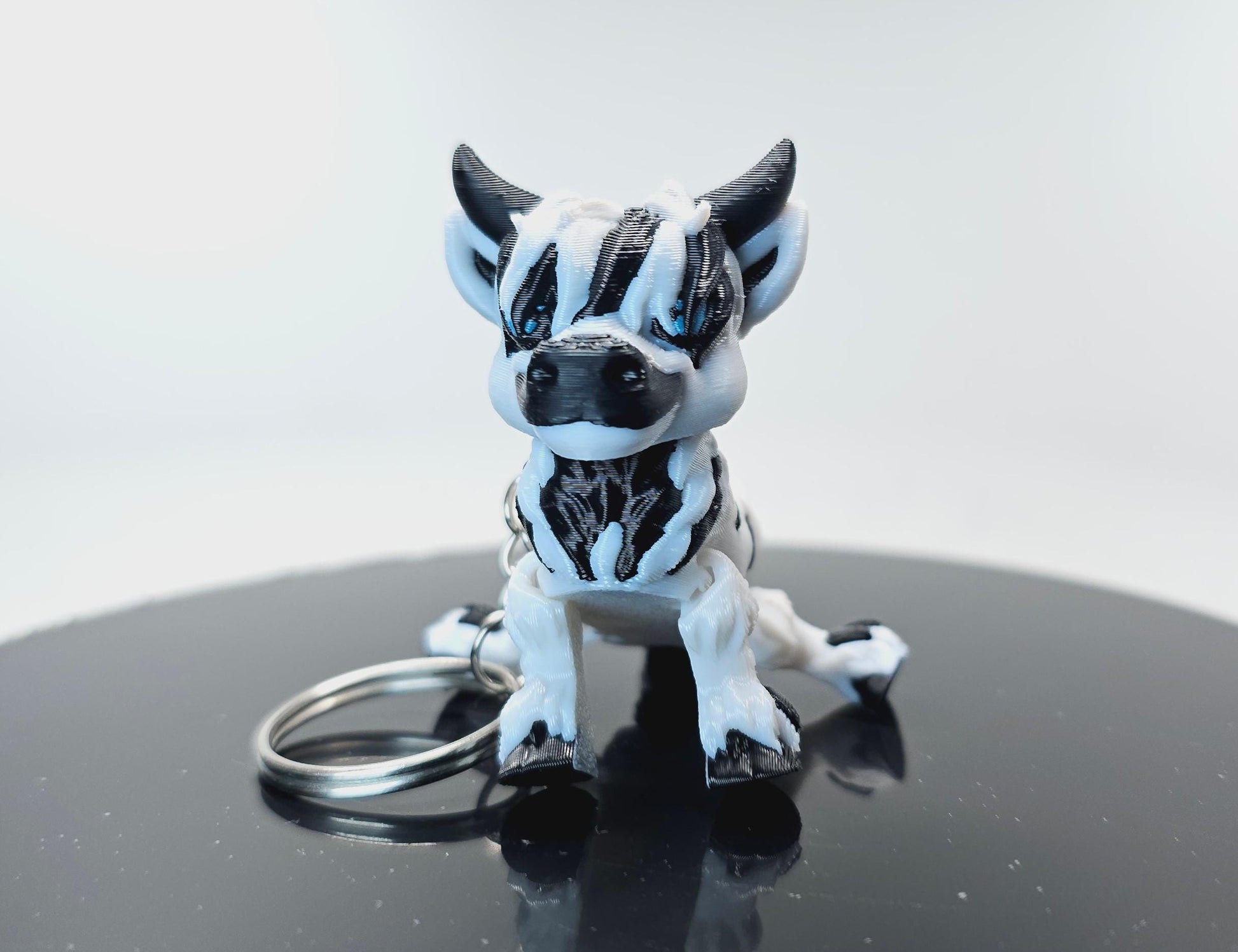 Fun 3D Printed Highland Cow Keychain - A Must Have Accessory for Your Backpack!